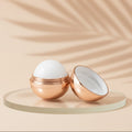 Baume à lèvres Dorésun SPF 15 : hydrate, protège et sublime les lèvres avec un parfum coco irrésistible et une finition satinée. Testé dermatologiquement.